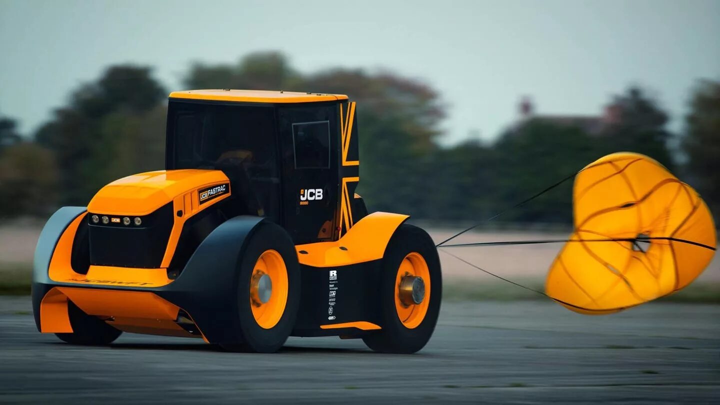 Трактор дорогой. Jcb fastrac two 247 км/ч. jcb fastrac самый быстрый трактор. скоростной трактор jcb. трактор jcb fastrac, 2025.