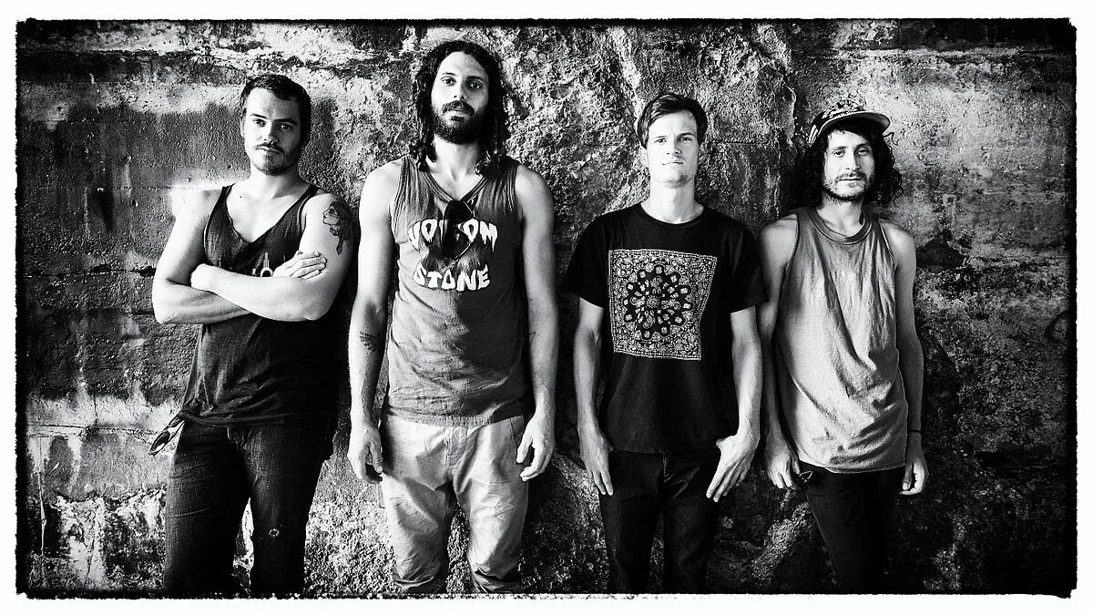 All they up. All them witches 2025. all them witches band. the witches группа. группа them.
