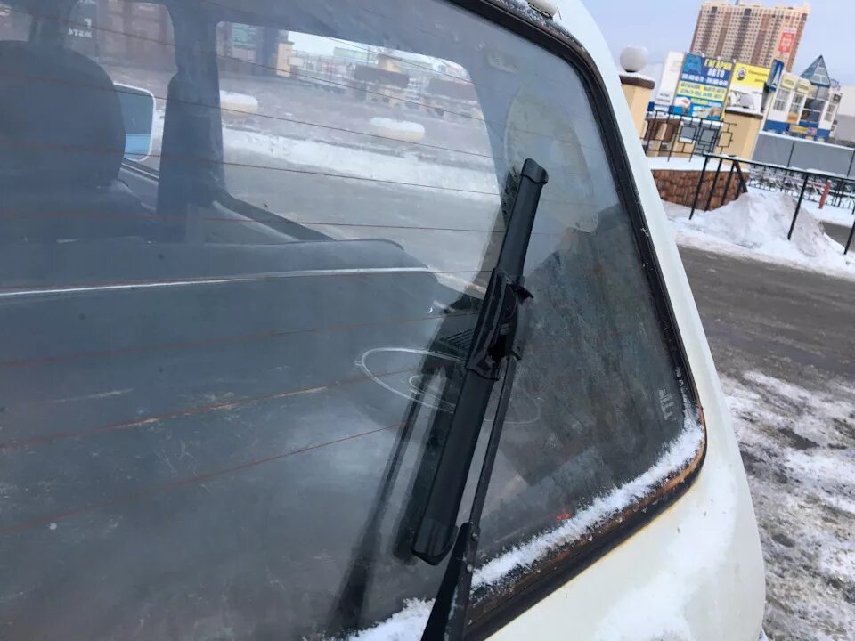 Новый вид заднего дворника - Lada 4x4 3D, 1,7 л, 2013 года стайлинг DRIVE2