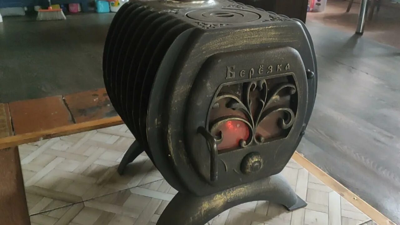 Печь берёзка 200. Печь чугунная отопительно-варочная березка 200. Березка 200 чугунная. Березка 200 чугунная печь. Березка 200 чугунная печь.