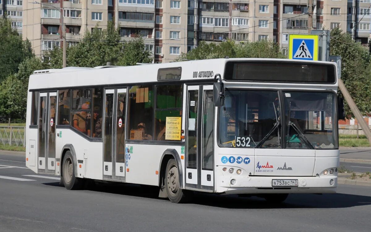 Движение автобусов 147. Маз 103 486. 486 автобус. автобус 147. к808вс147.