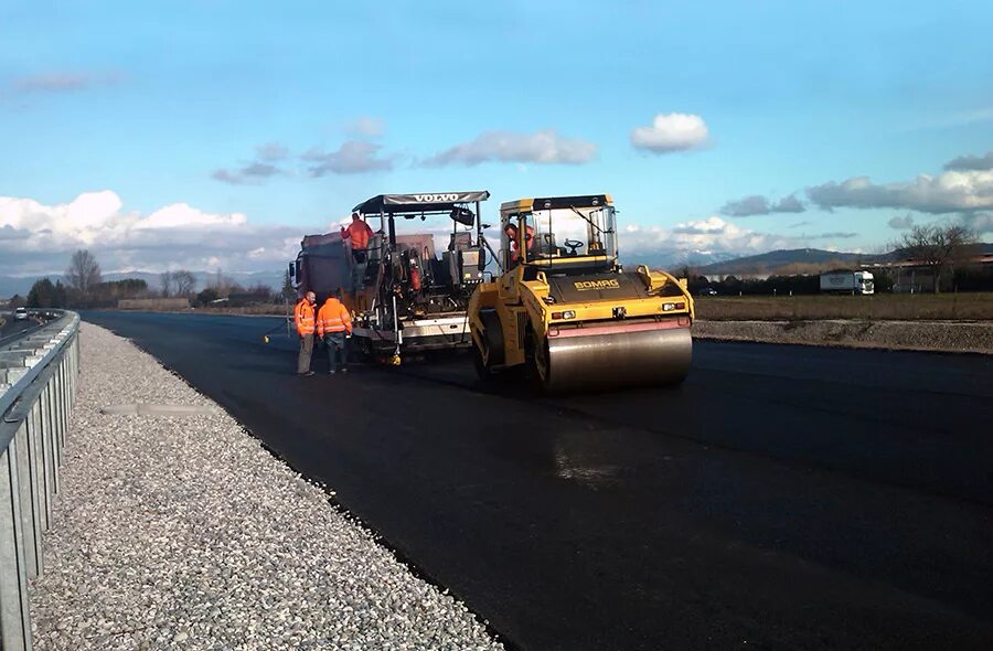 видео катком. кисловодск каток ледовый. трал с катком. каток для асфальта. дорожный каток.