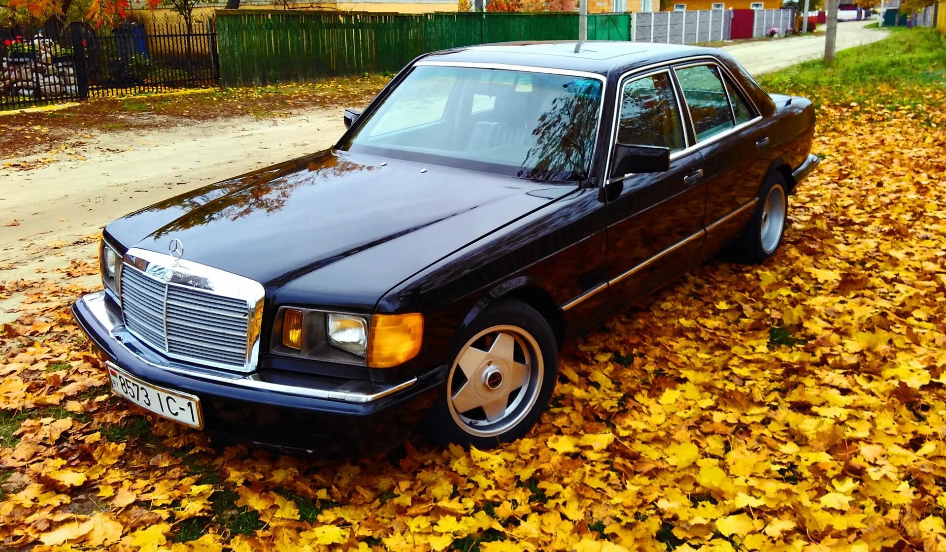 Мерседес 126 кузов. Mercedes w126 us. Мерседес 200 126 кузов. Mercedes w126 3.0 Diesel automat.