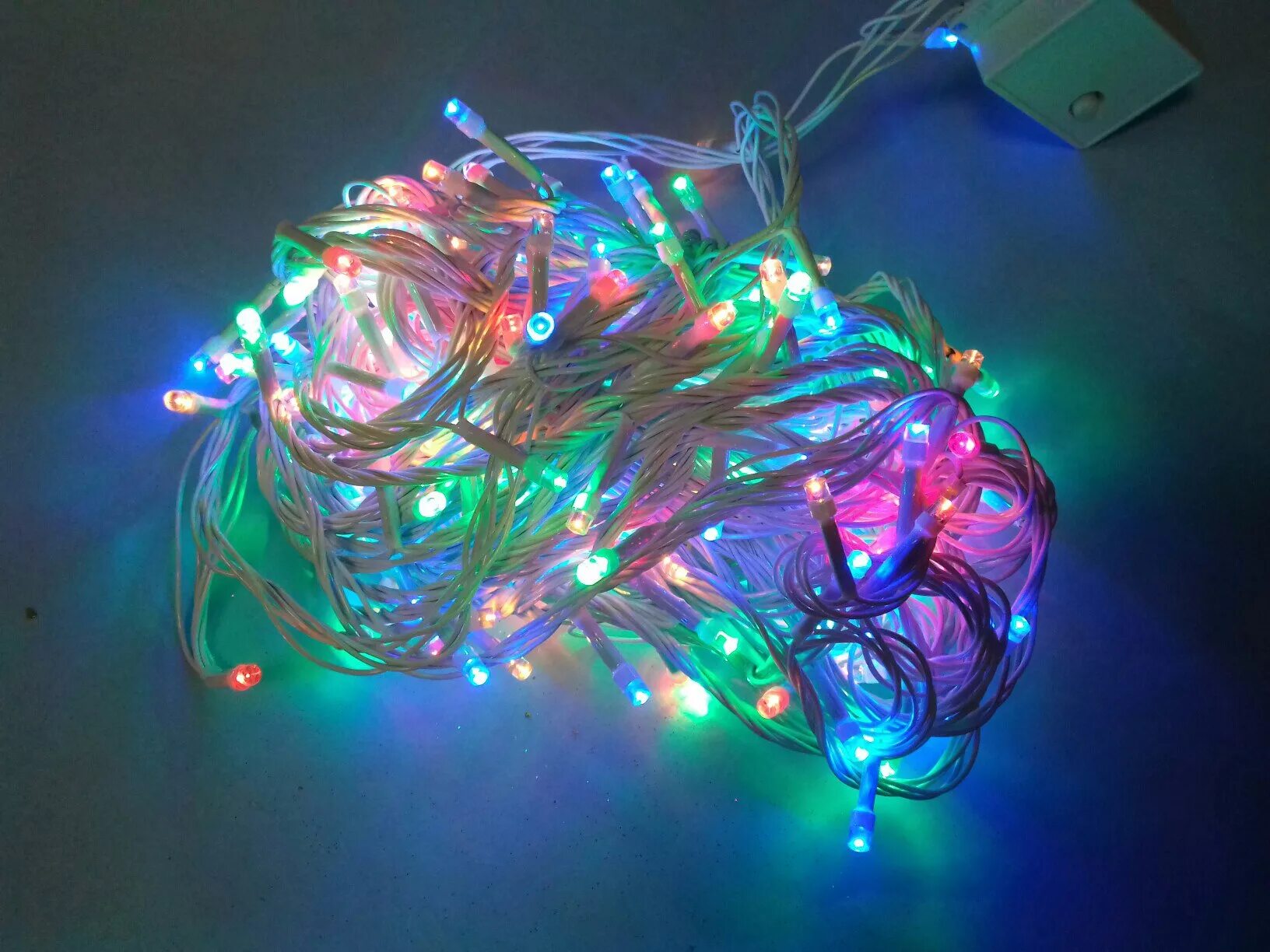 электрогирлянда феникс презент 100 led