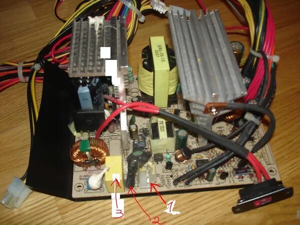 Почему горит блок питания. Горелый блок питания. Сгорел блок питания в пк. Сломанный блок питания s9. Ml 1665 плата.