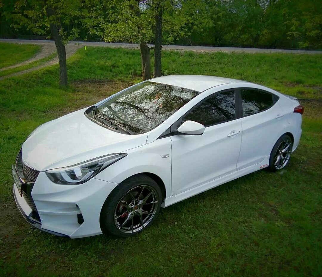 Хендай элантра мд 5. Hyundai Elantra 5. Hyundai Elantra 5 Tuning. Hyundai Elantra 2015 Tuning. Henday elentra 5.