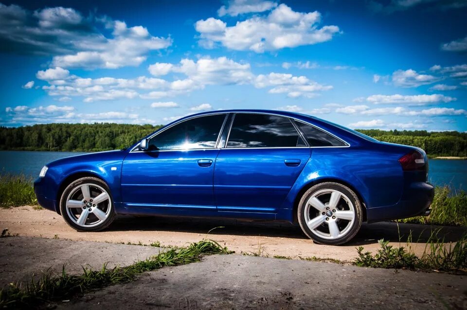 6 синего цвета. Audi a6 c5. Audi a6 c5 1998. Audi a6 c5 Blue. Ауди а6 1998.