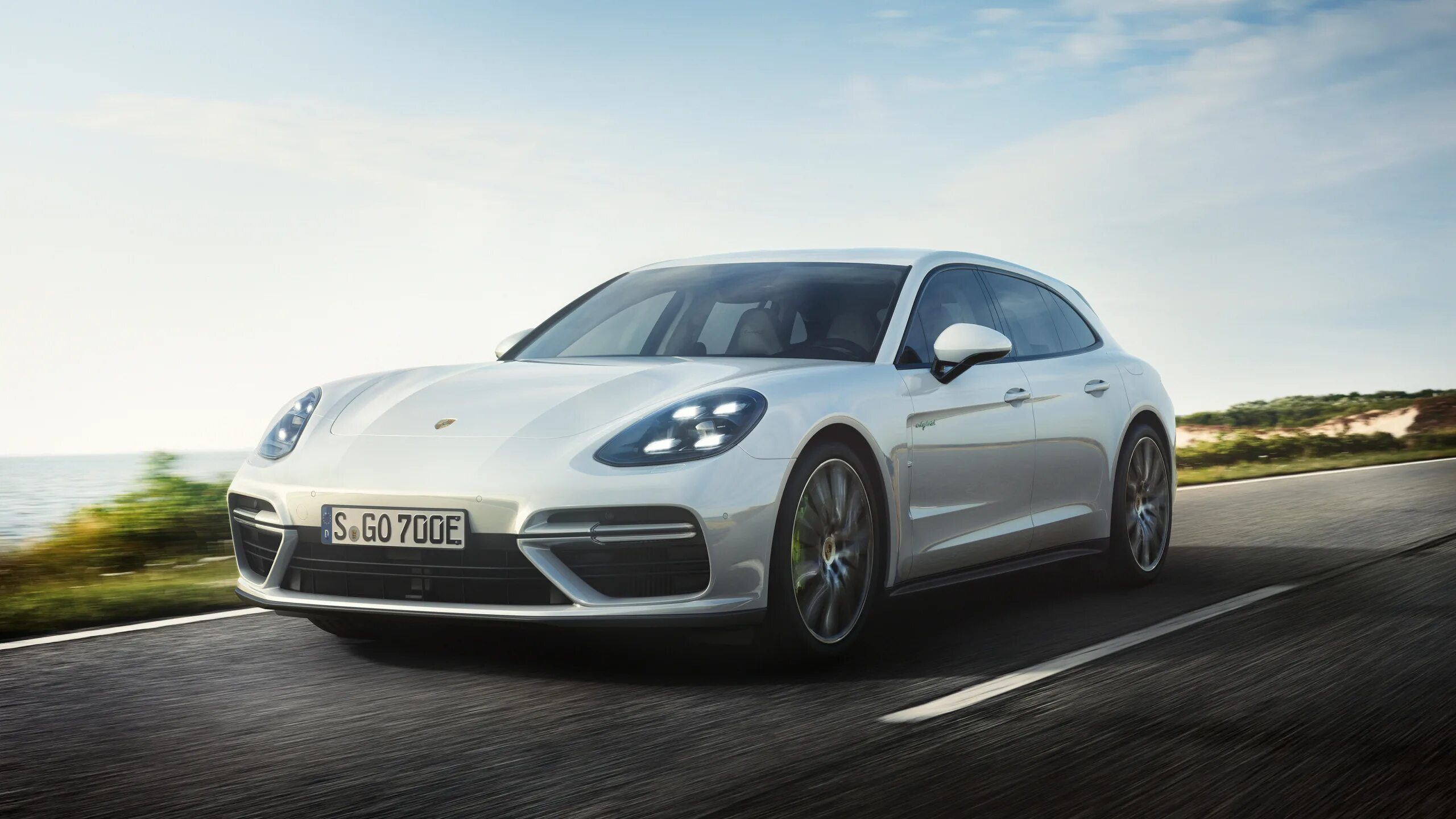 Порше панамера турбо s 2018. Panamera turbo s e hybrid. Porsche panamera turbo s. Porsche panamera turbo s e-hybrid 2021. Порше панамера турбо s 2017.