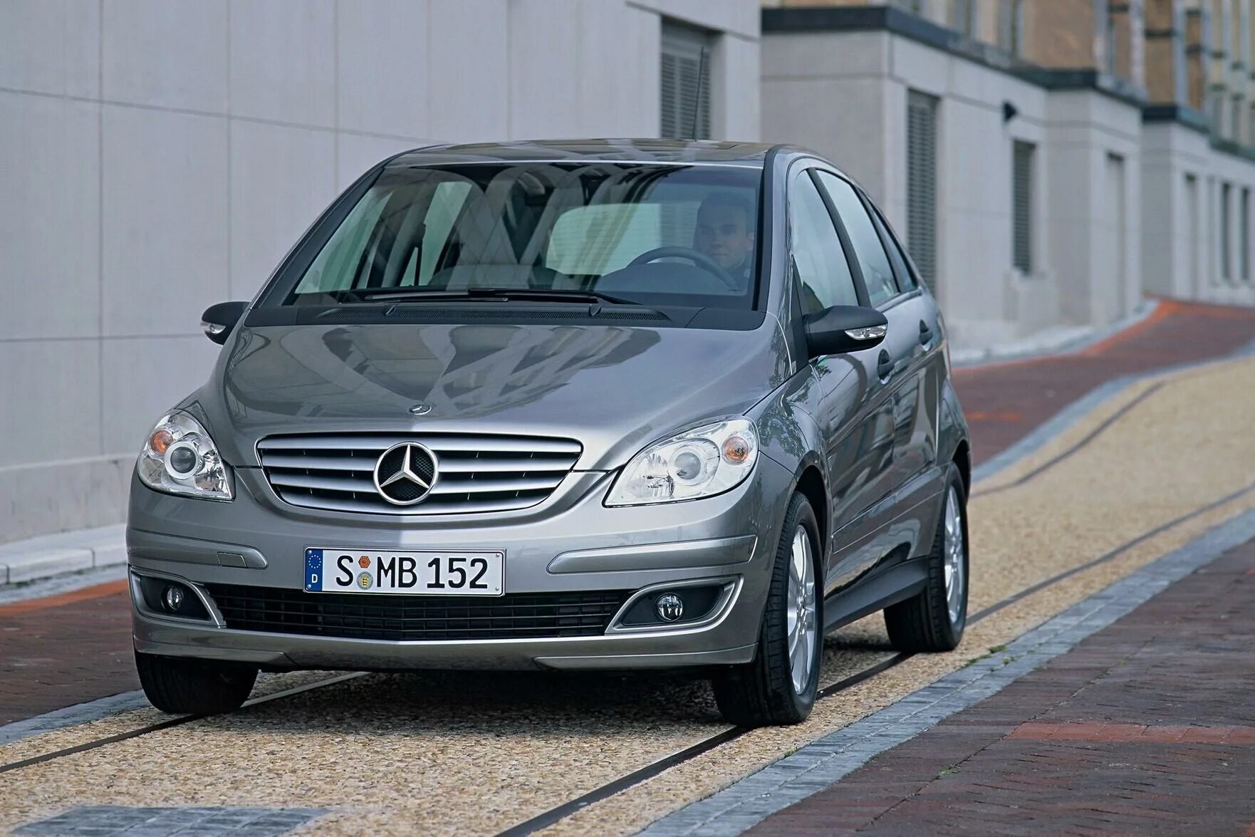 Б у мерседесы е. Mercedes b class w245. Мерседес b180. 2007 Mercedes-Benz b 180 CDI. Мерседес b180 2008.
