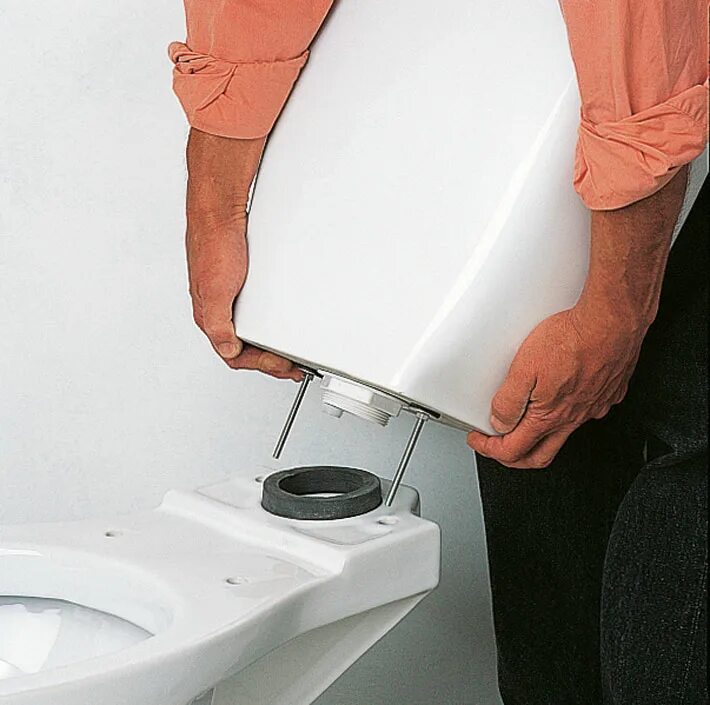 Как правильно поставить бачок на унитаз. Сборка унитаза с бачком wc6550. унитаз джика крепление бачка. сборка унитаза яуза. сборка унитаза pt-7h.