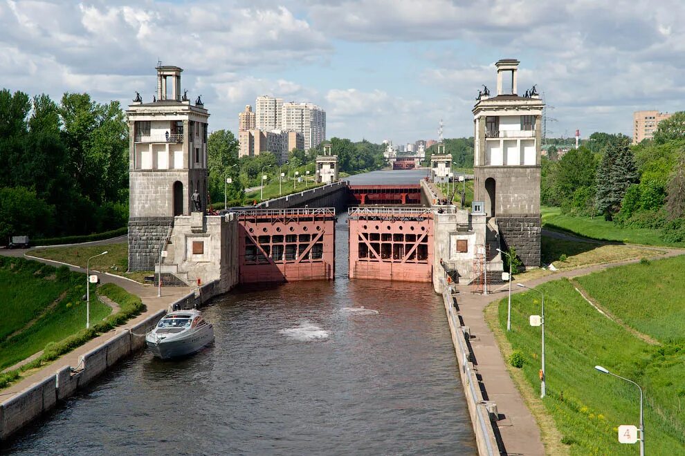 Канал имени Москвы. Шлюз 7 Тушино. Шлюзы канал Москвы реки. Шлюз № 8 канала имени Москвы (Москва, Тушино).