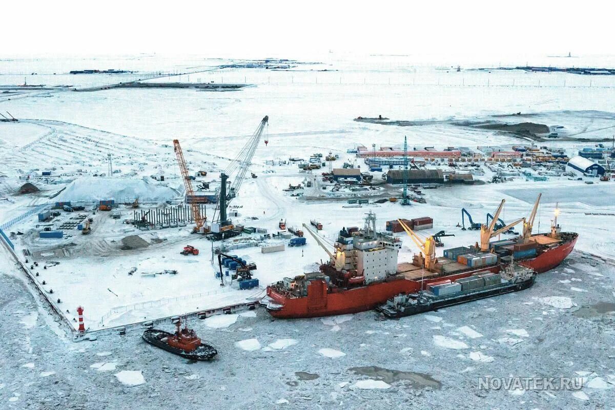 Развитие севморпути. Порт в арктике. Морской торговый порт архангельск. Кристоф де маржери танкер. Полуостров ямал.