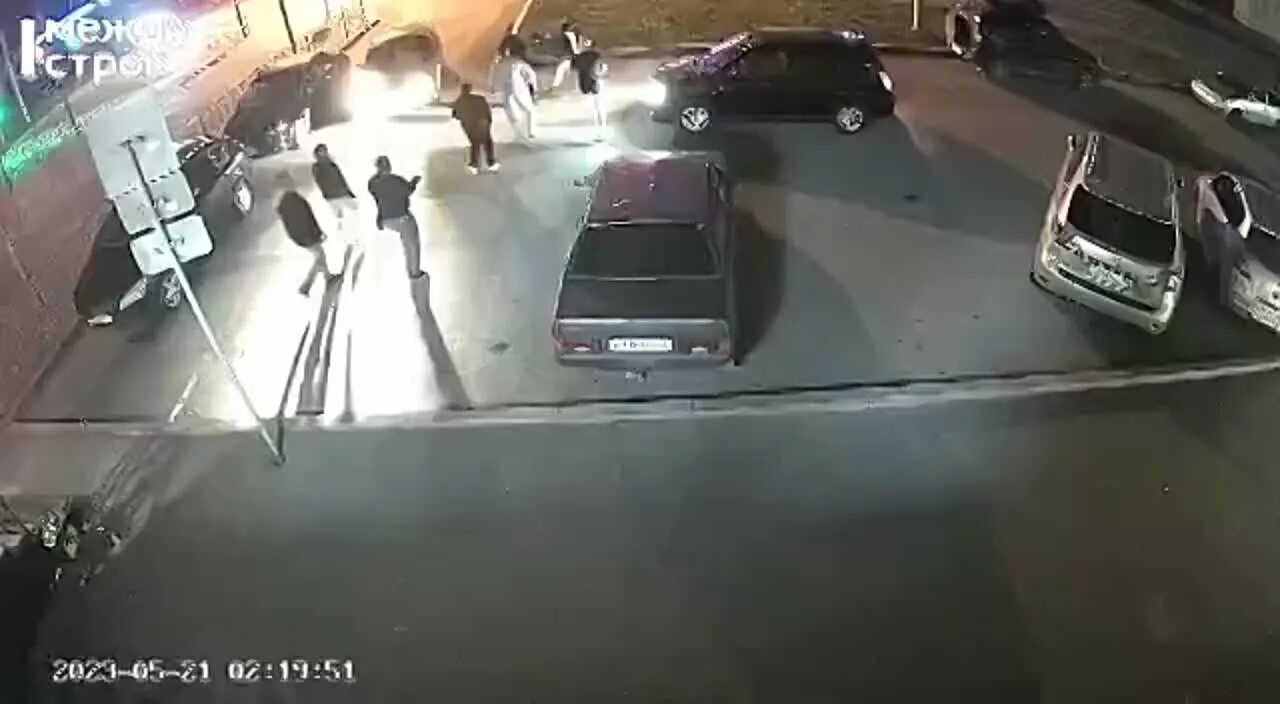 Туалет в школе. Драка в нижнем тагиле. Место происшествие драки. Криминал нижний тагил. В свердловской области избили девочку.