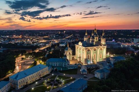 Почему стоит смоленск