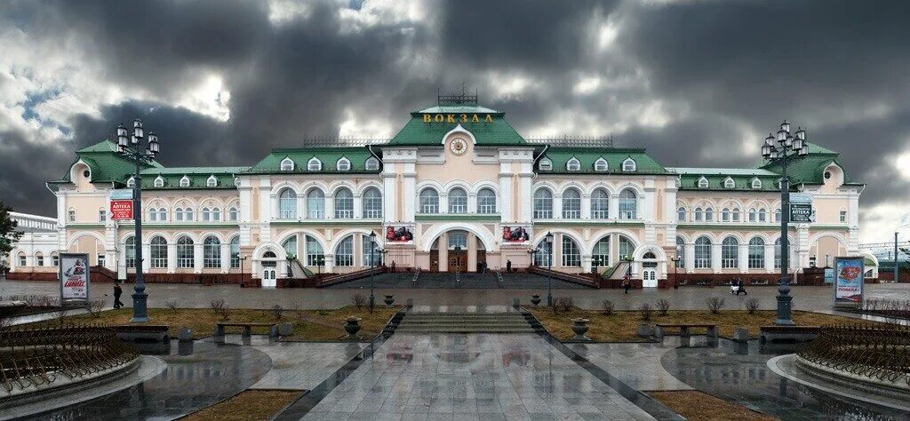 Вокзал хабаровск 2. Жд вокзал города хабаровска. Жд вокзал хабаровск. Жд вокзал города хабаровска. Железнодорожный вокзал хабаровск 1.