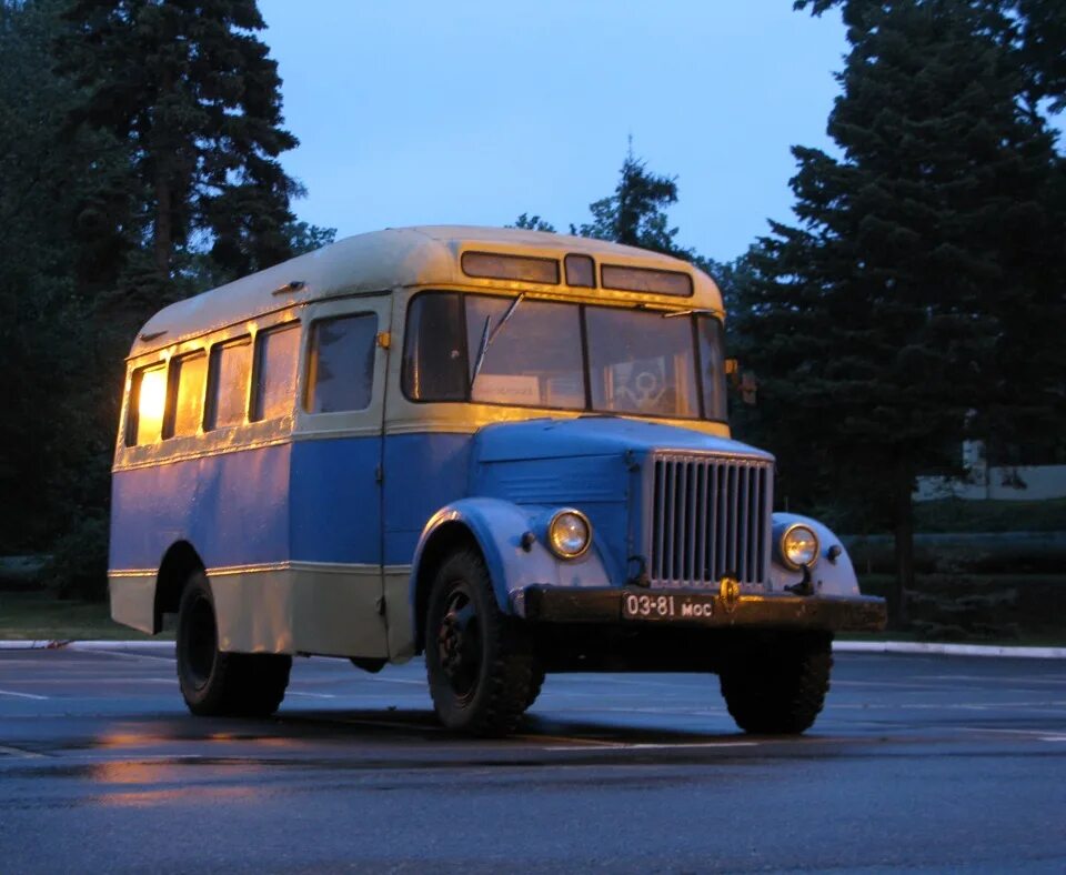 Автобус из Мосфильма. Грузовой автомобиль Magirus из гаража киностудии «Мосфильм». Мосфильм остановка картинки. Мосфильм 2