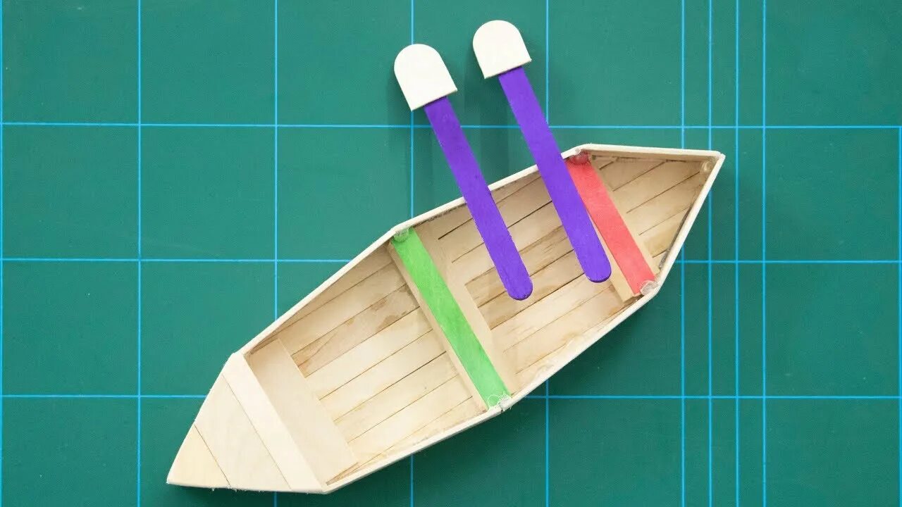 Картонная лодка а 4 видео. Ice cream sticks craft. popsicle how to make. рамка из палочек от мороженого. лодка с палкой.