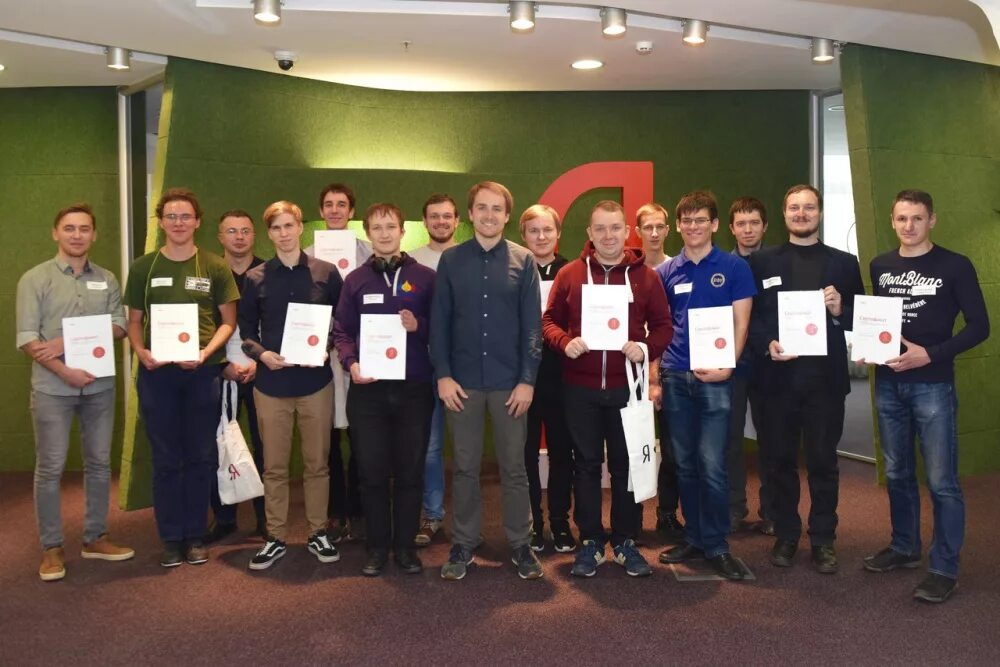 Яндекс сотрудники. Гена короткевич итмо. Какие разработчики яндекса. Офис программистов яндекс. Какие разработчики яндекса.