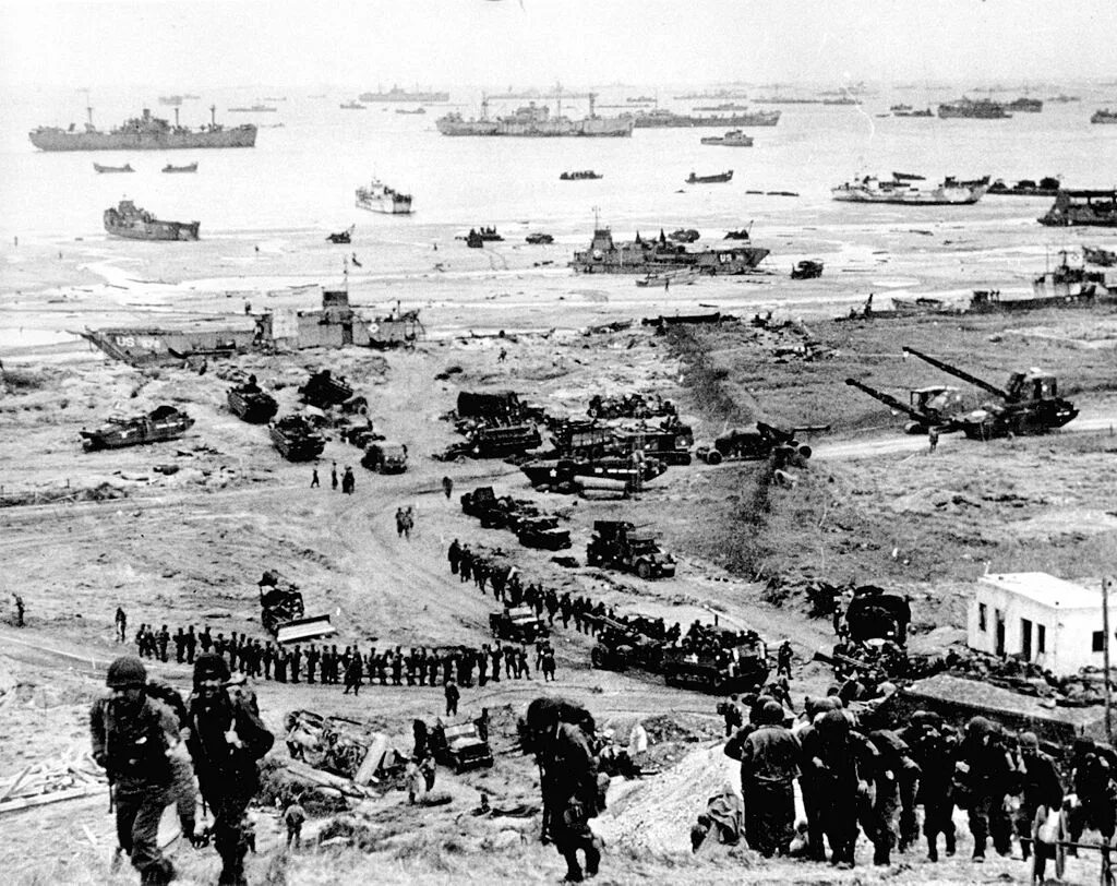 Высадка союзников в нормандии операция. Нормандия 1944 высадка союзников. Высадка союзников в Нормандии 6 июня 1944 г. Высадка в Нормандии 1944 Омаха. Высадка десанта в Нормандии в 1944.