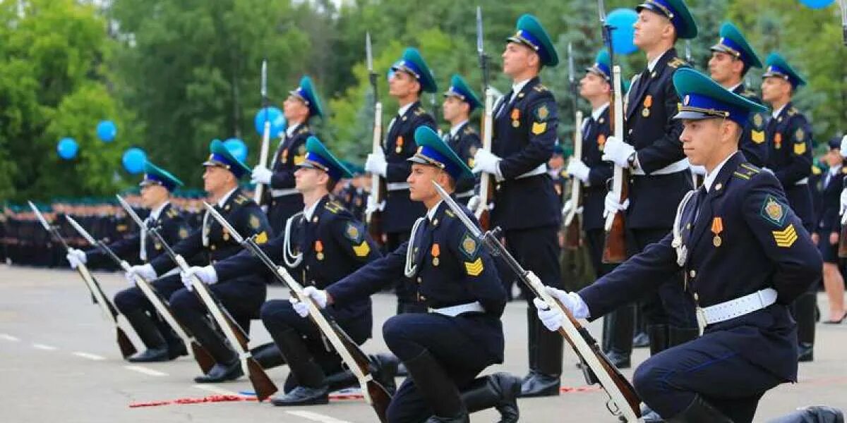 Московское пограничное военное. Московское пограничное военное. Московское пограничное военное. Московское пограничное военное. Московское пограничное военное.