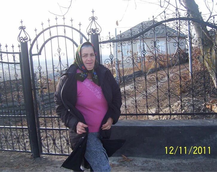 Домработница с проживанием частные объявления. Домработница   с проживанием клин солнечногорск. Домработница московский без посредников работа. Домработница из белоруссии с проживанием в россию. Горничная с продивание.