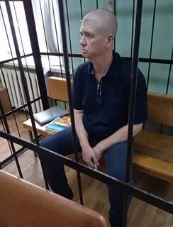 Врач мельниченко
