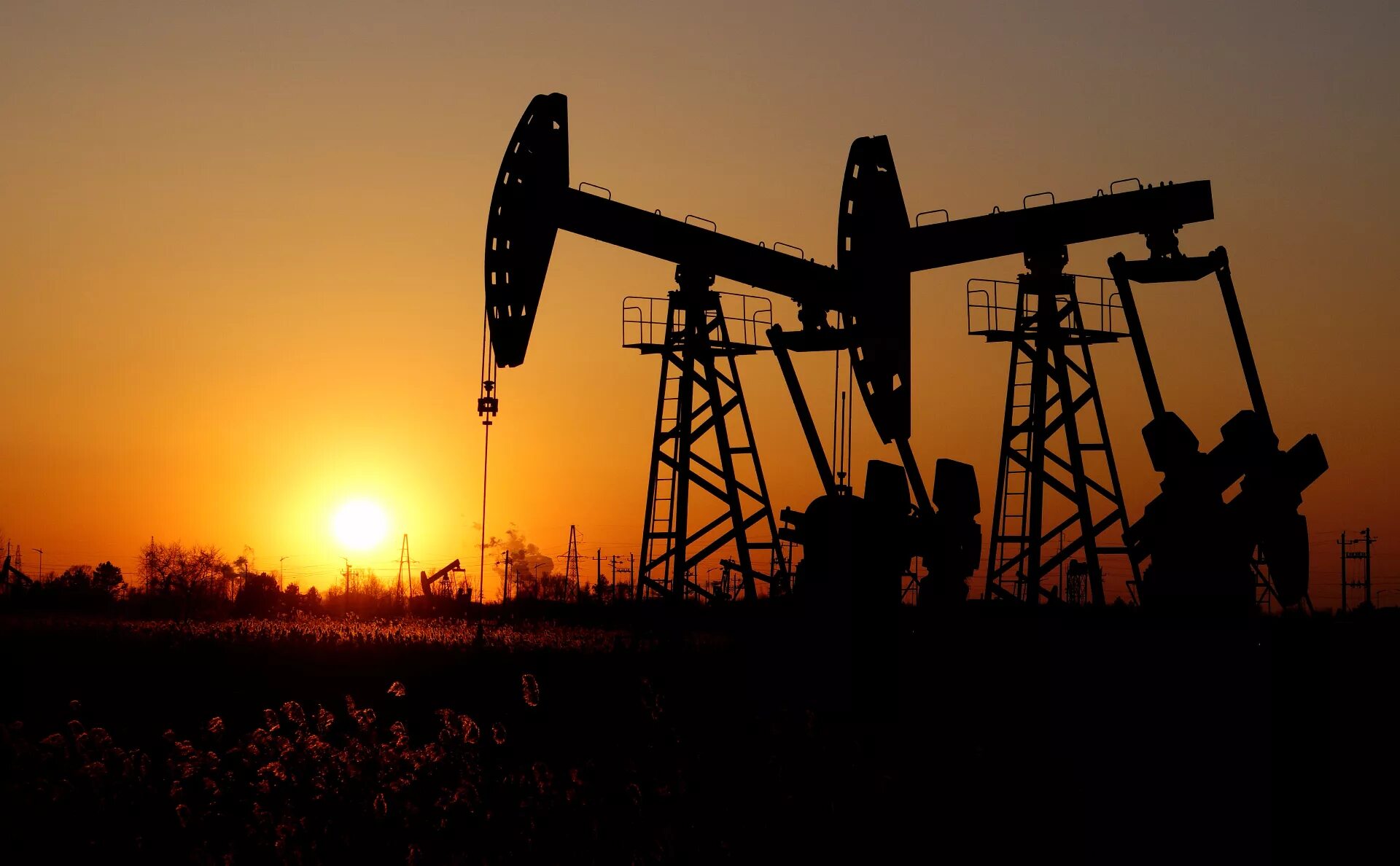 Е нефти