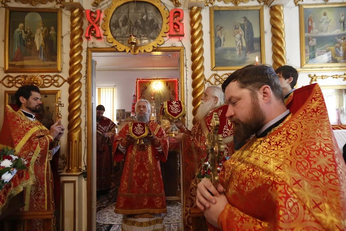 храм-иоанна-кронштадтского г-саранск. протоиерей николай суходолов калуга. церковь казанской иконы божией матери саранск внутри. настоятель никольского храма саранск. супонькин алексей викторович иерей.