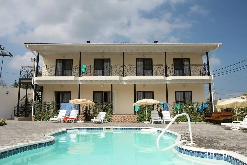 Керчь мини отели. Black sea керчь гостиница. Империал керчь героевка. Империал керчь героевка. Керчь солнечный отель.