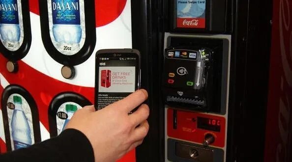 Оплата в вендинговых автоматах. Автомат с Кока колой. Платежная система для вендингового аппарата. Кока кола в вендинговых автоматах.