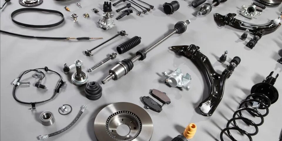 Свои запчасти на то. Запчасти автомобиля. Свои запчасти на то. Автозапчасти и аксессуары. Комплектующие автомобиля.