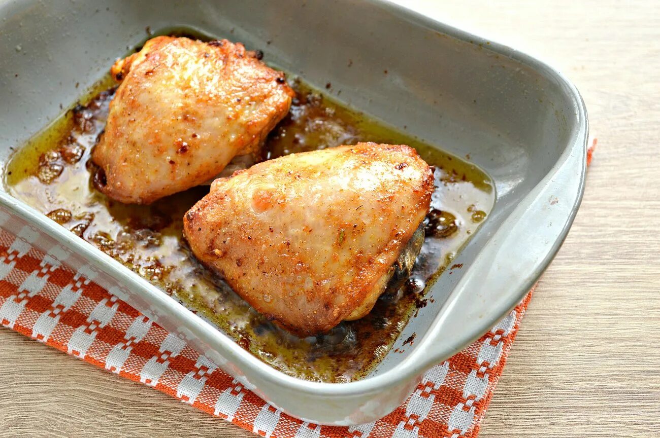 Как вкусно замариновать куриные бедра