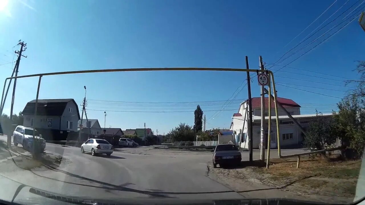 Храм всех скорбящих радость городище волгоградская область. Работа городище волгоградская. Пруд мокрая мечетка волгоград. Авито городище волгоградская область. Волгоград городище аллея.