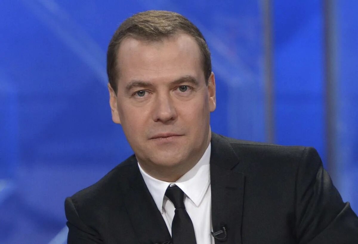 Дмитрий Медведев объяснил отмену выборов на Украине - ANNA NEWS