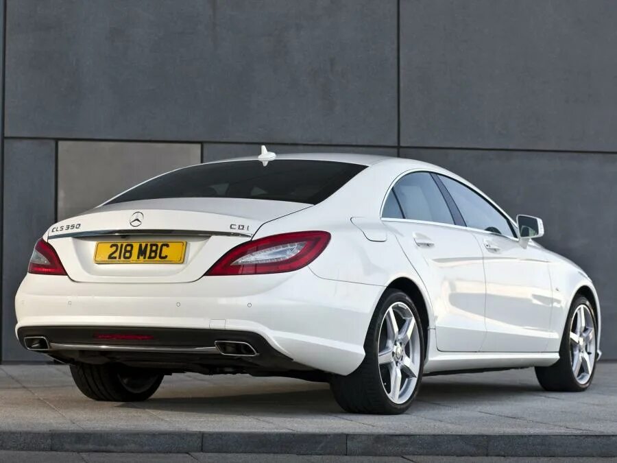 Images of Mercedes-Benz CLS 350 CDI AU-spec (C218) 2010 (1024x768)