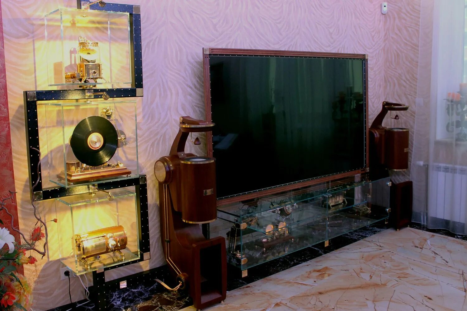 телевизор тх-2150тs. мини телевизор своими руками. к310 кронштейн крепления телевизора. самодельная телевизионная антенна. самодельный тв.