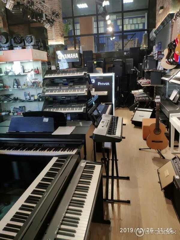 Магазин браво. Роберто браво витрины. Новочеркасске. Роберто браво витрины. Roberto bravo магазин.