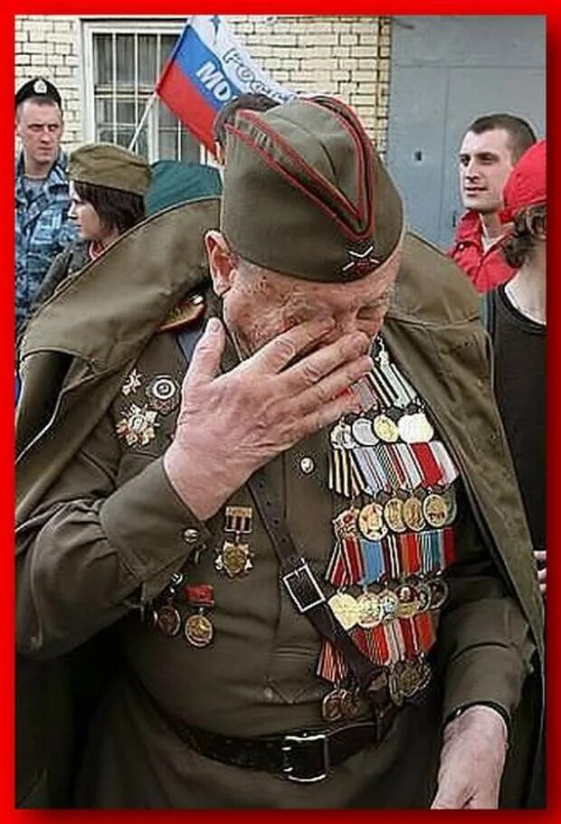 9 мая ветераны. Ветераны с орденами. Деда про великую отечественную войну. Фронтовик. Фронтовик.