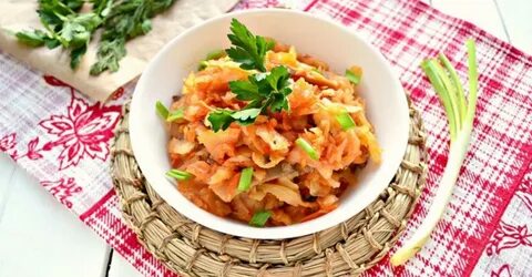 Солянка из капусты с кальмарами
