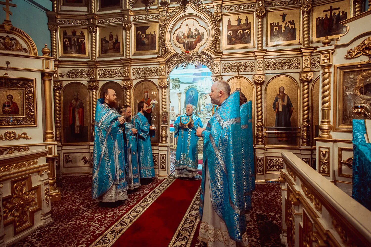 Свято покровский кафедральный. Храм Покрова Пресвятой Богородицы Красноярск. Свято-Покровского кафедрального собора Красноярск.