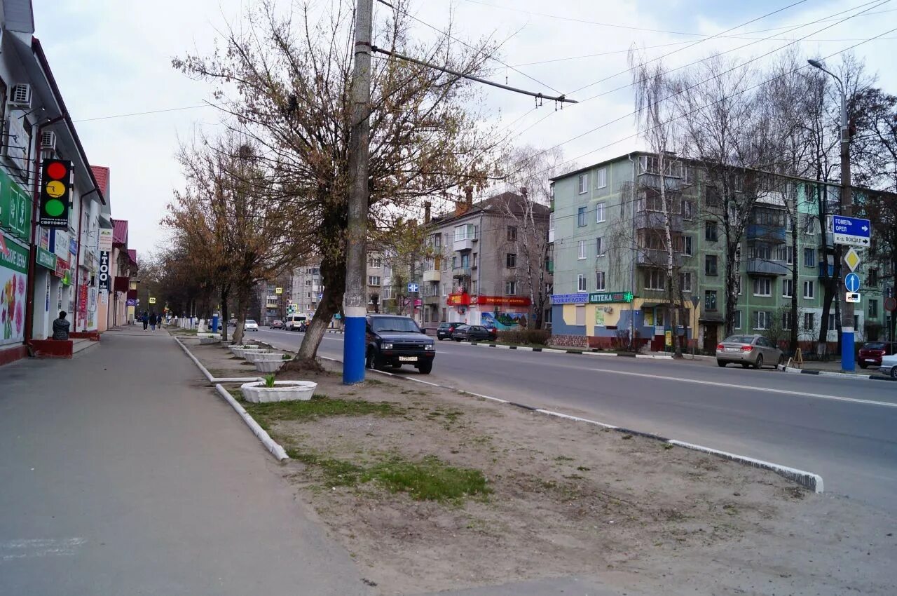 Брянск ул. Брянской Пролетарской Дивизии 1