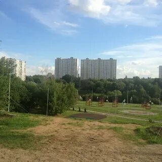 Москва метро волжская