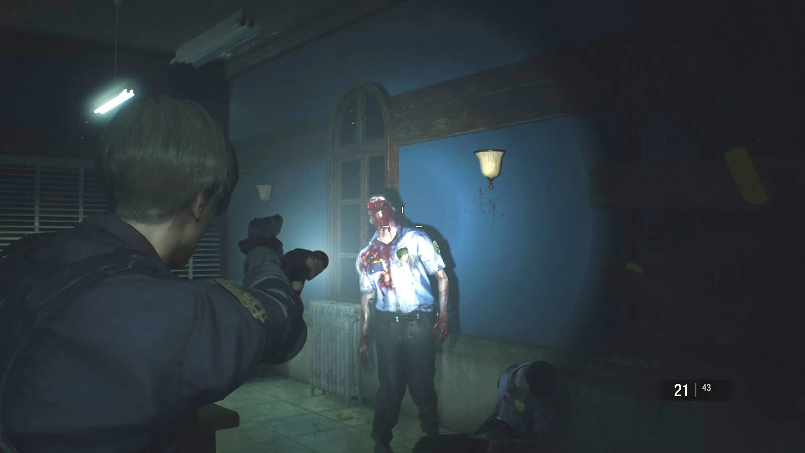 Re 2 Remake. Resident Evil 2 Remake компьютеры. Улучшения дробовика Resident Evil 2 Remake.