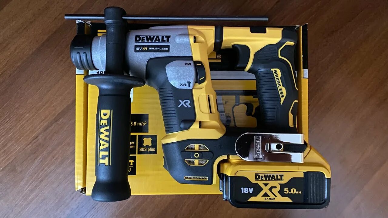 Перфоратор dewalt dch172n. Перфоратор деволт 172. dewalt 273. dewalt dch133. запчасти. dewalt dcd703l2t.
