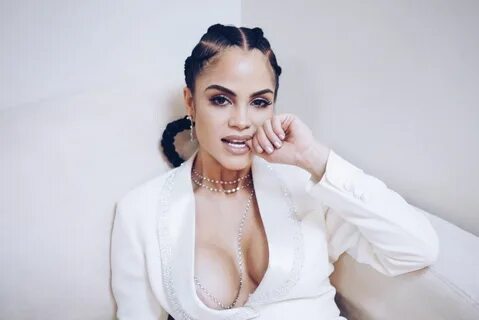 Natti Natasha Boobs.