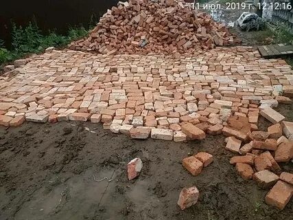 Землю битую