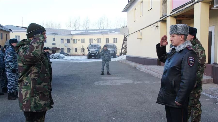 Росгвардия омон челябинской области. Распорядок дня омон. Омон росгвардии. Баймак омон. База омон череповец.