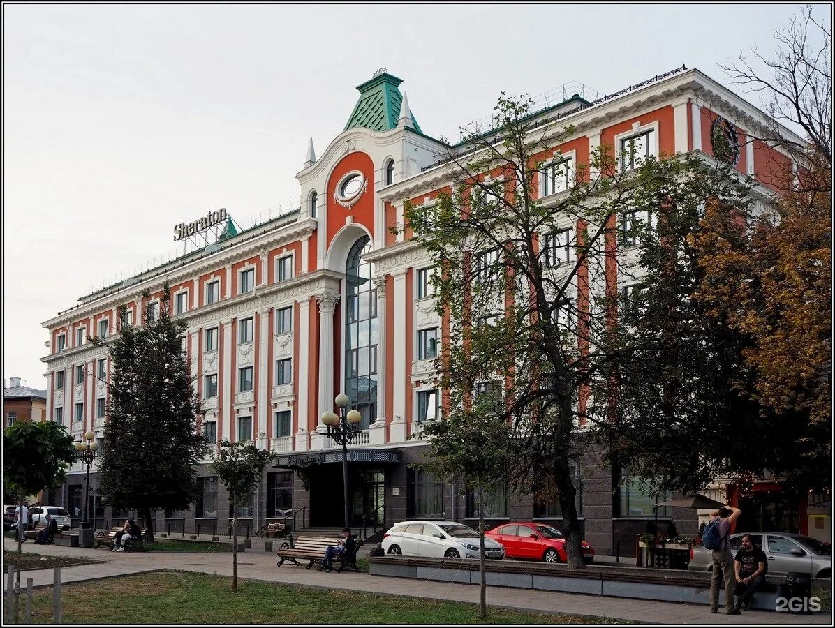 Театральная 1 нижний новгород. Отель Sheraton Nizhny Novgorod Kremlin. Sheraton Театральная площадь, 1, Нижний Новгород. Гостиница Sheraton Нижний Новгород. Sheraton Nizhny Novgorod Kremlin 5*.