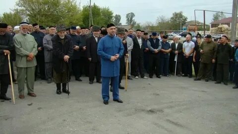 Обычай кровной