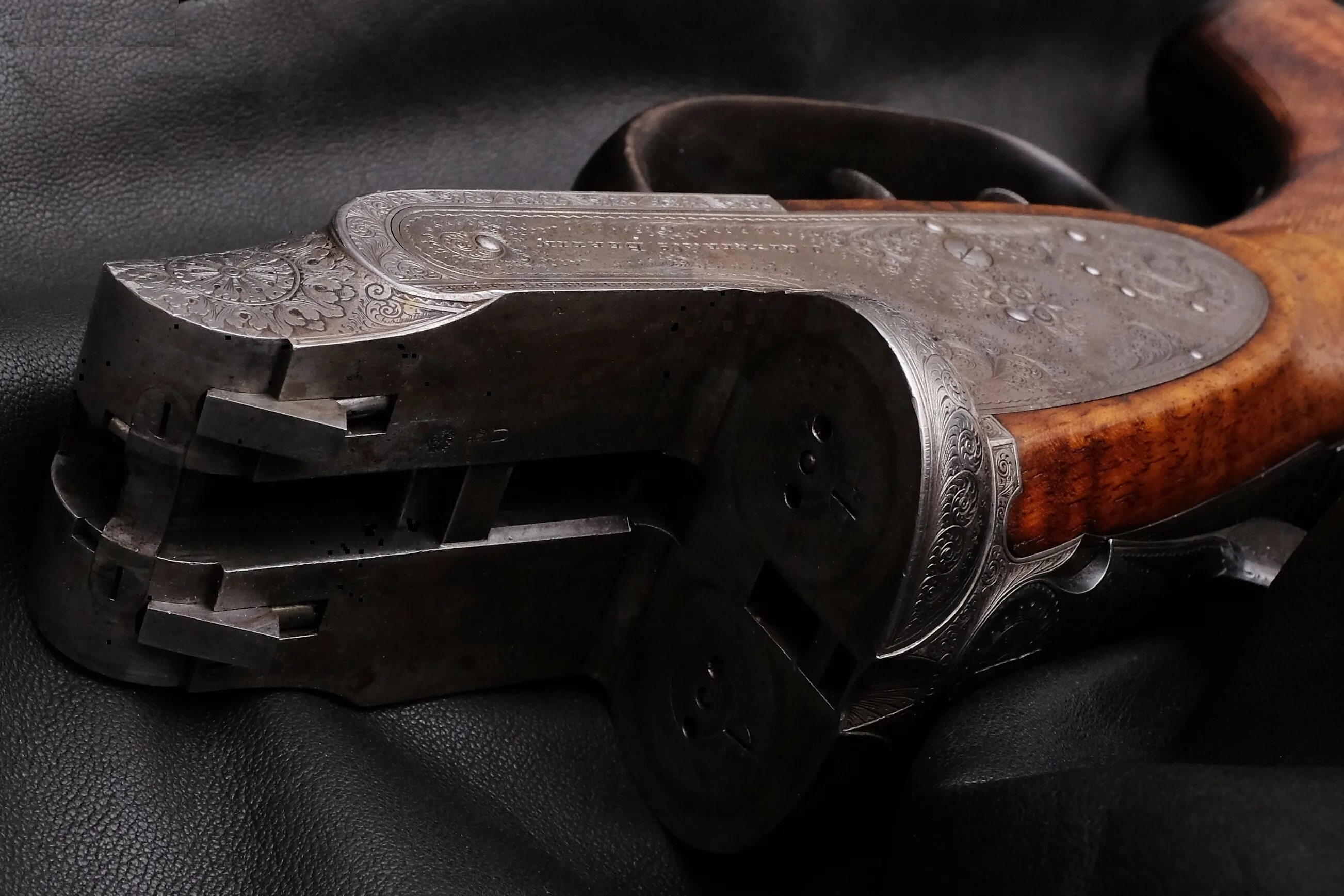 Немецкие ружья. Borchardt c93 с глушителем. Немецкая оружейная основанная братьями 6 букв. Маузер 71/84. Немецкая оружейная основанная братьями 6 букв.
